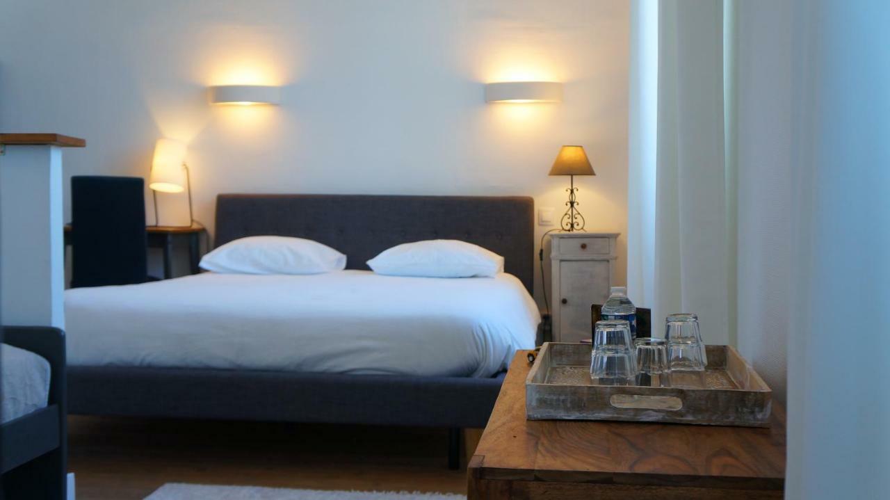 Hotel Savel Ruoms Buitenkant foto